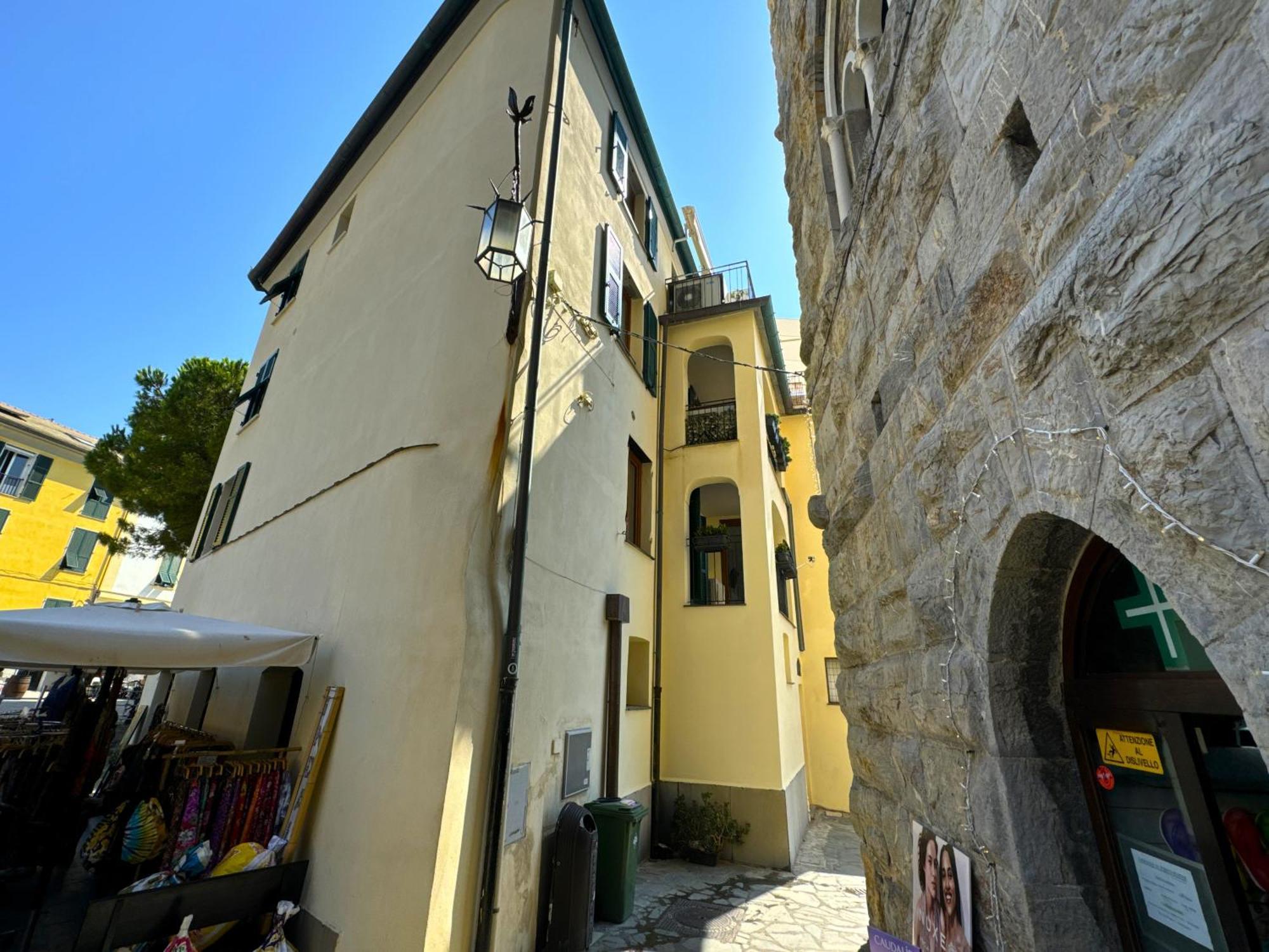 La Casa Rotonda Apartment ปอร์โตเวเนเร ภายนอก รูปภาพ