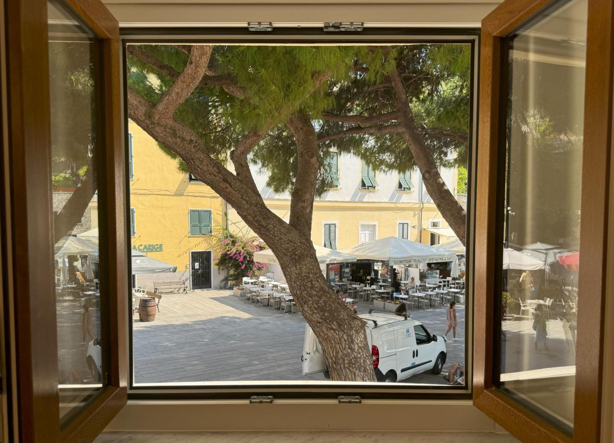 La Casa Rotonda Apartment ปอร์โตเวเนเร ห้อง รูปภาพ
