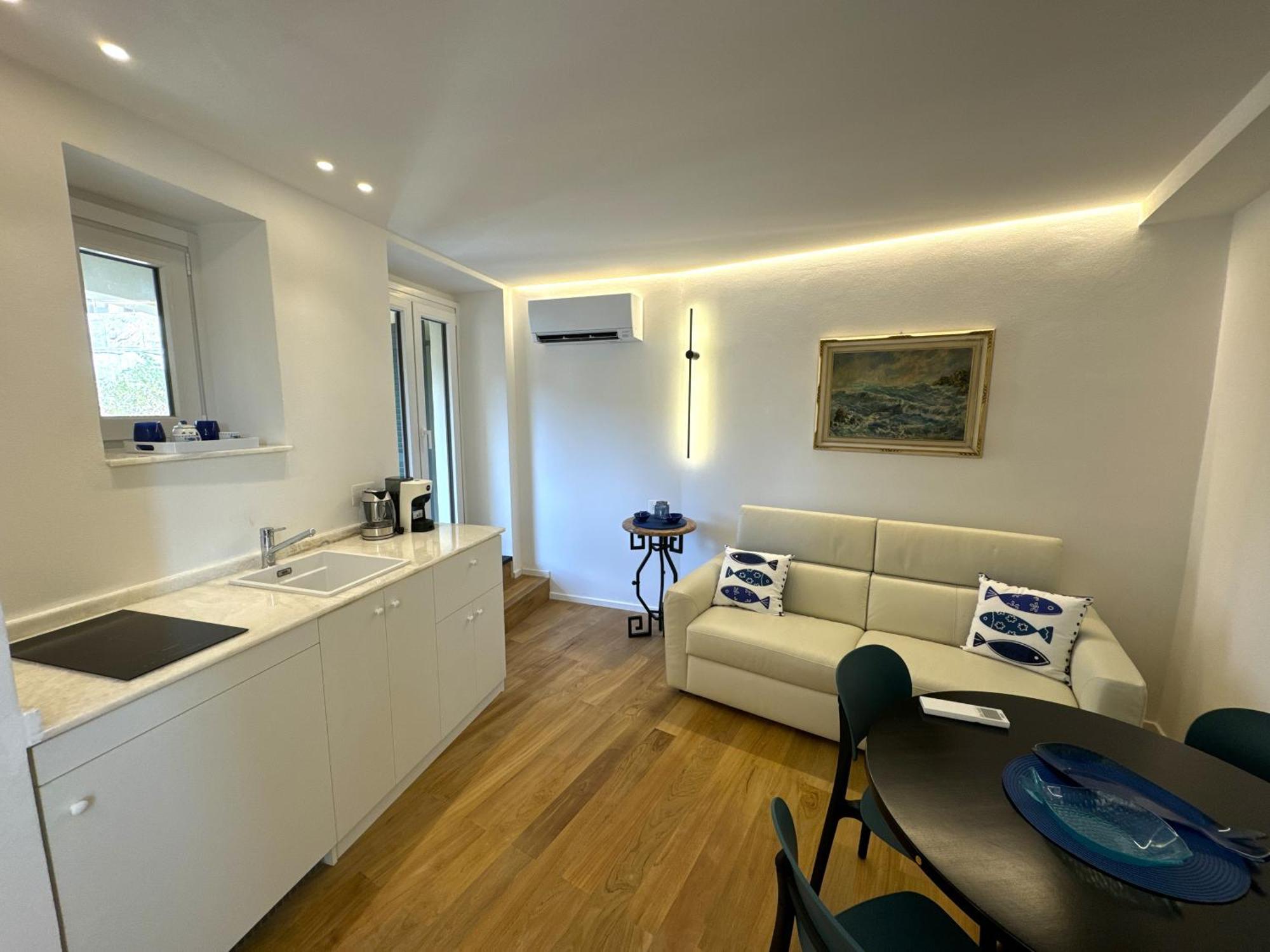 La Casa Rotonda Apartment ปอร์โตเวเนเร ภายนอก รูปภาพ